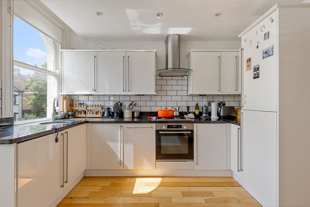 Property photo 3 of 15 918A3725