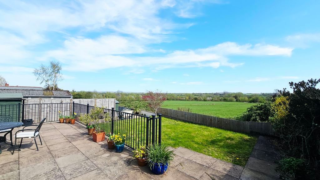 Property photo 2 of 23 Photo 26