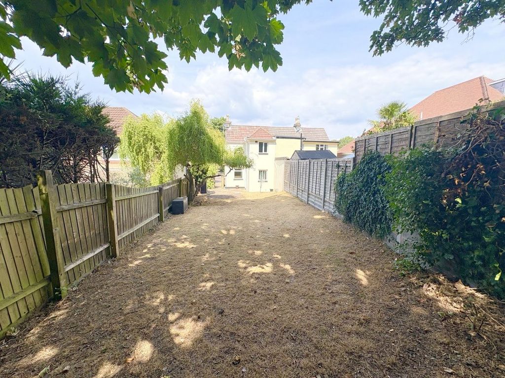 Property photo 3 of 29