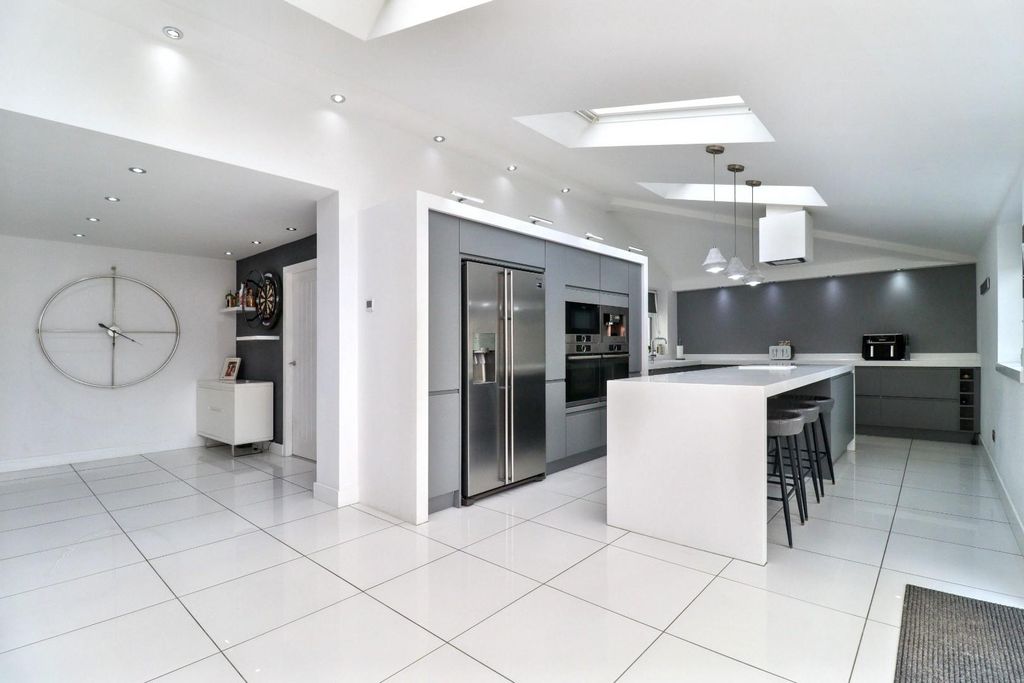 Additional image 11 of 5 bed detached house for saleWainwright Walk, Seaton Carew, Hartlepool TS25