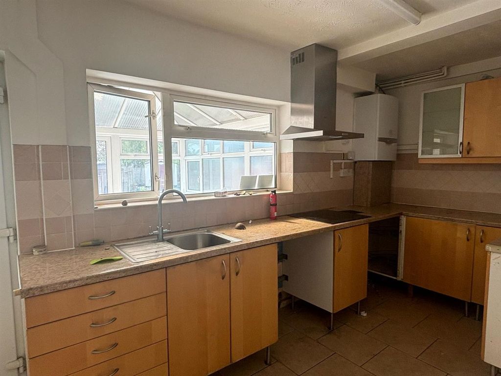 Property photo 2 of 15 Img-20240416-Wa0125.Jpg