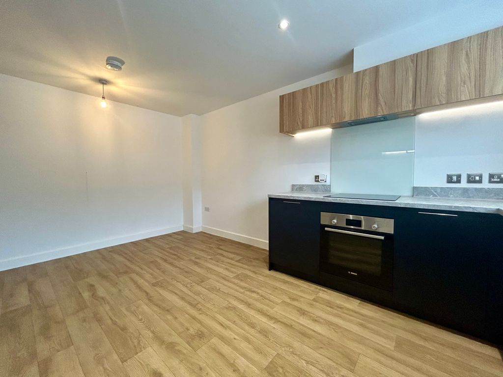 Property photo 3 of 11 3