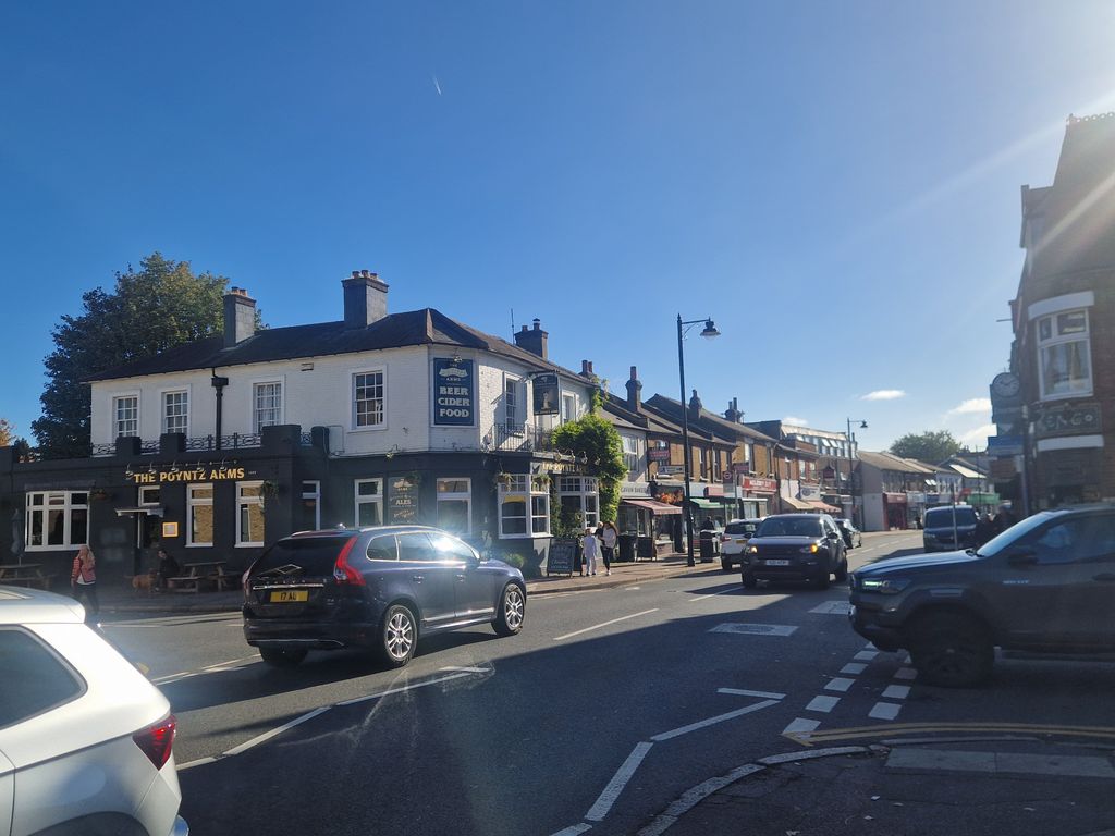 Property photo 3 of 3