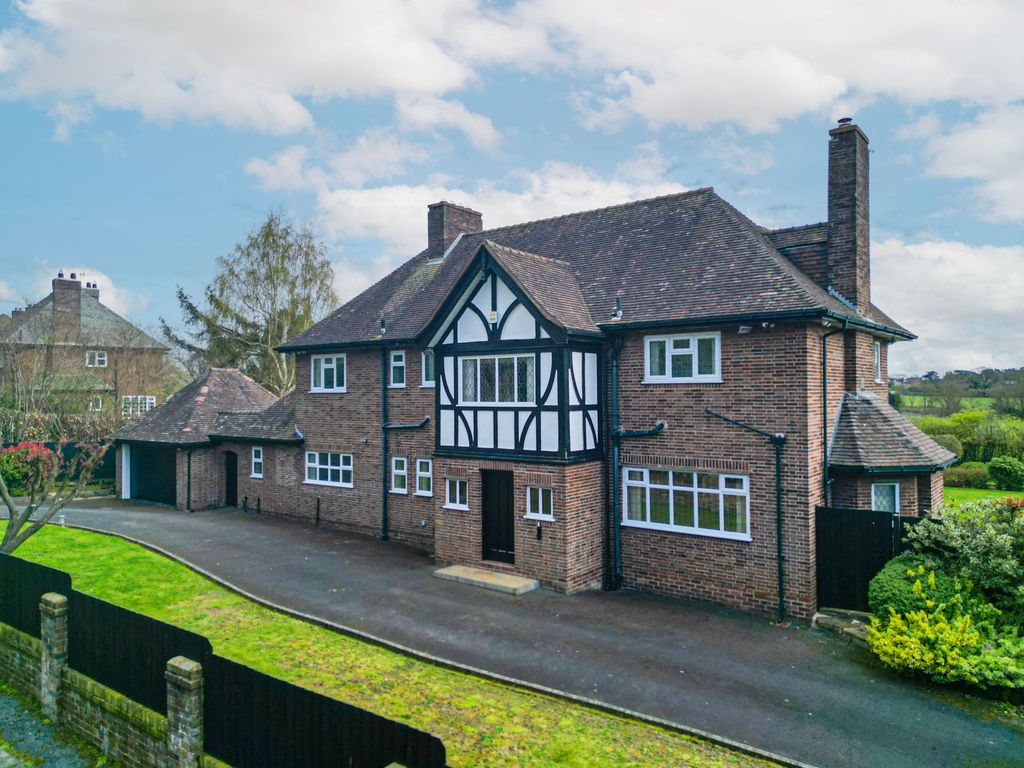 Property photo 1 of 40