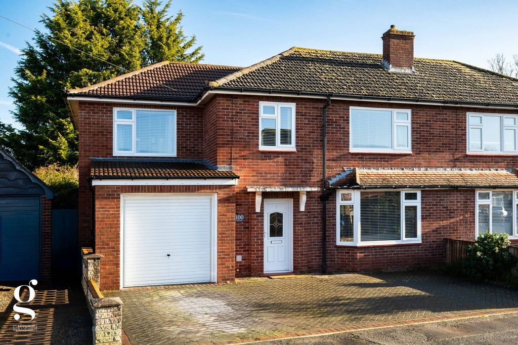 Property photo 1 of 26