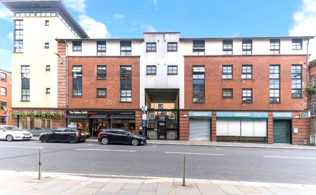 Property photo 2 of 21 Picture No. 24