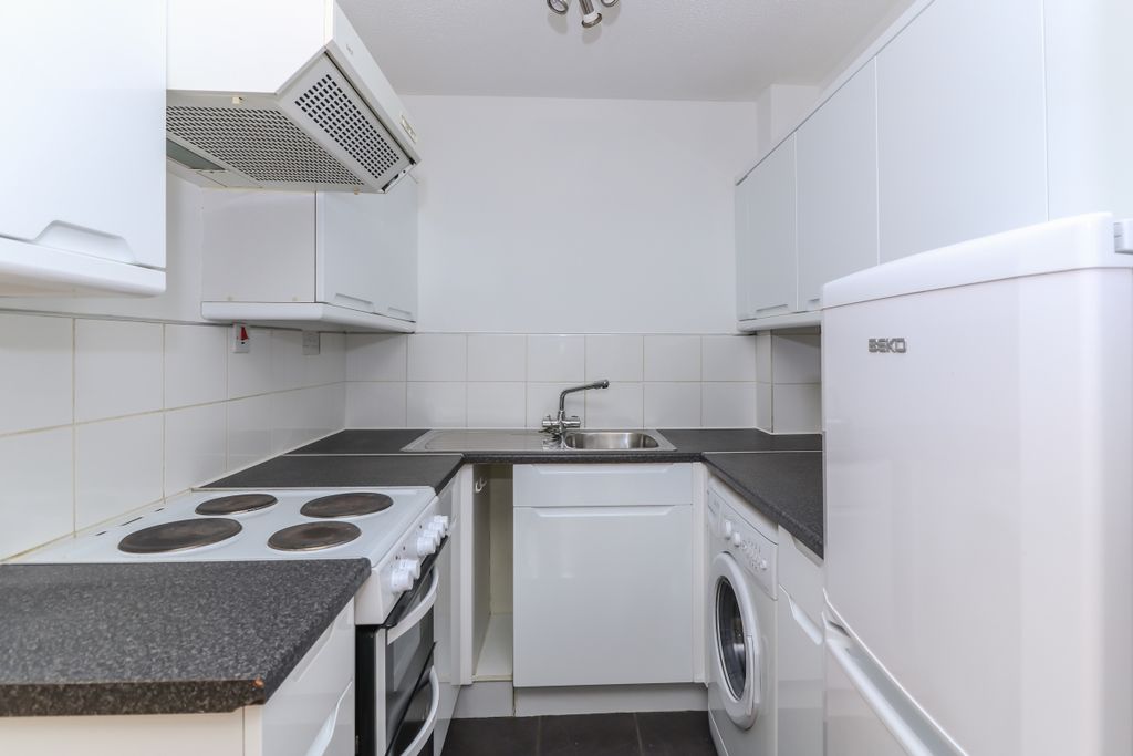 Property photo 3 of 8 65112