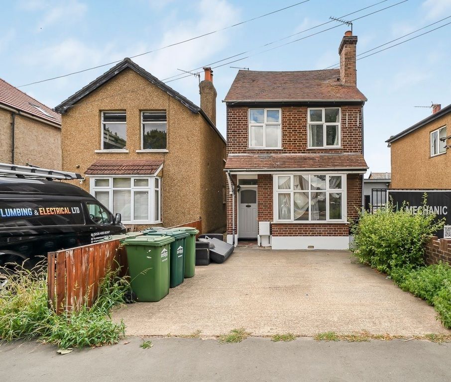 Property photo 1 of 21