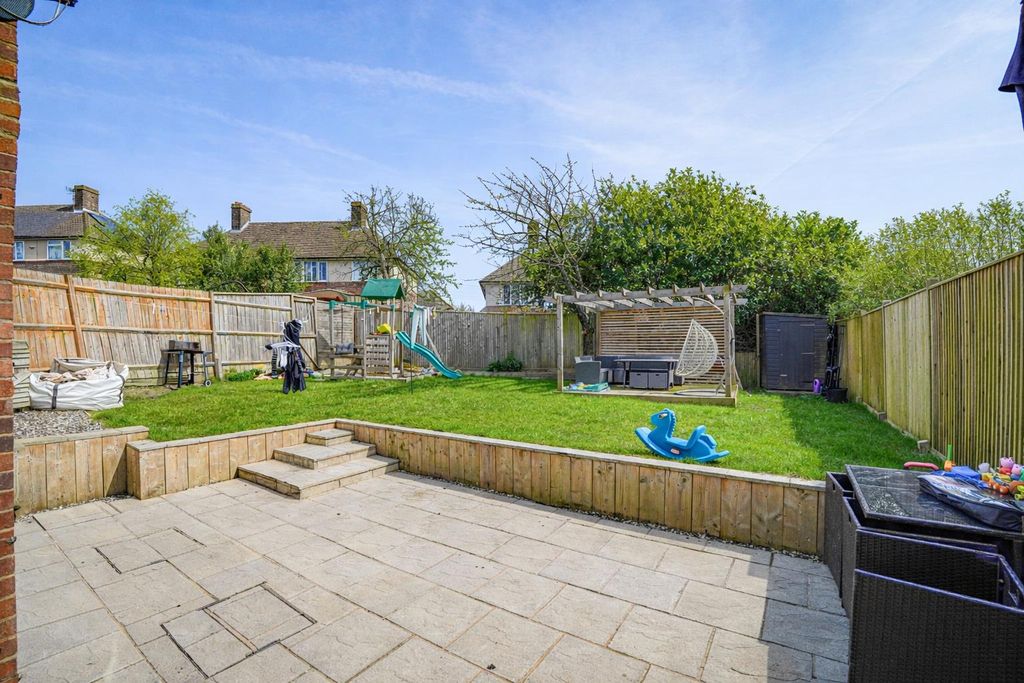 Property photo 2 of 16 659528Eb-20Fe-40d5-B7c8-cd5218A112B3.Png