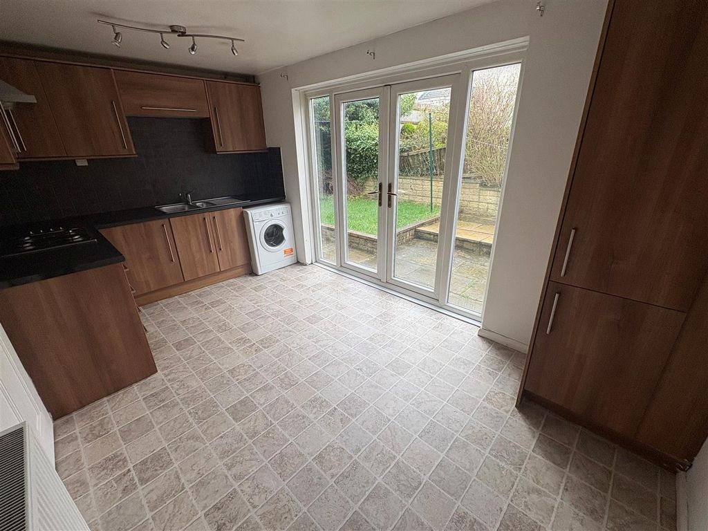 Property photo 2 of 13 3.Jpg