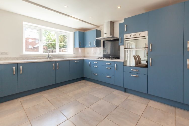 Property photo 3 of 9 331988