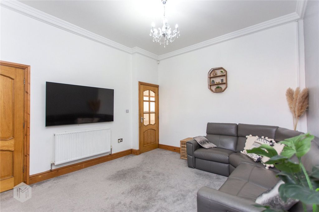 Property photo 3 of 20 Picture No. 14