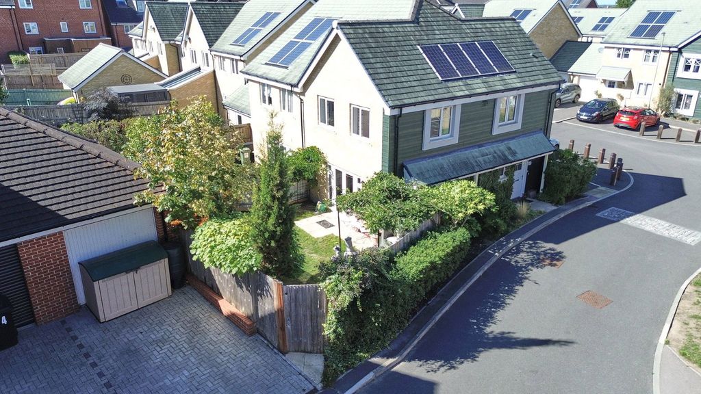Property photo 2 of 19