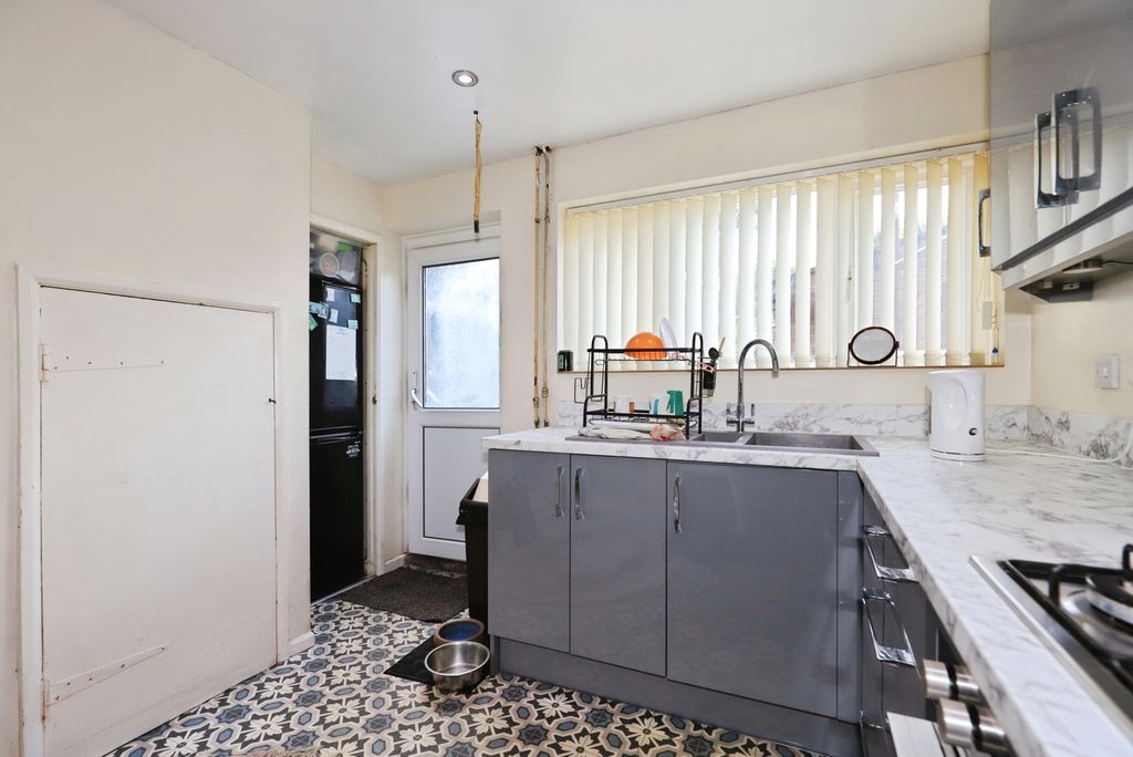Property photo 3 of 14 Pbox-Img.Jpg
