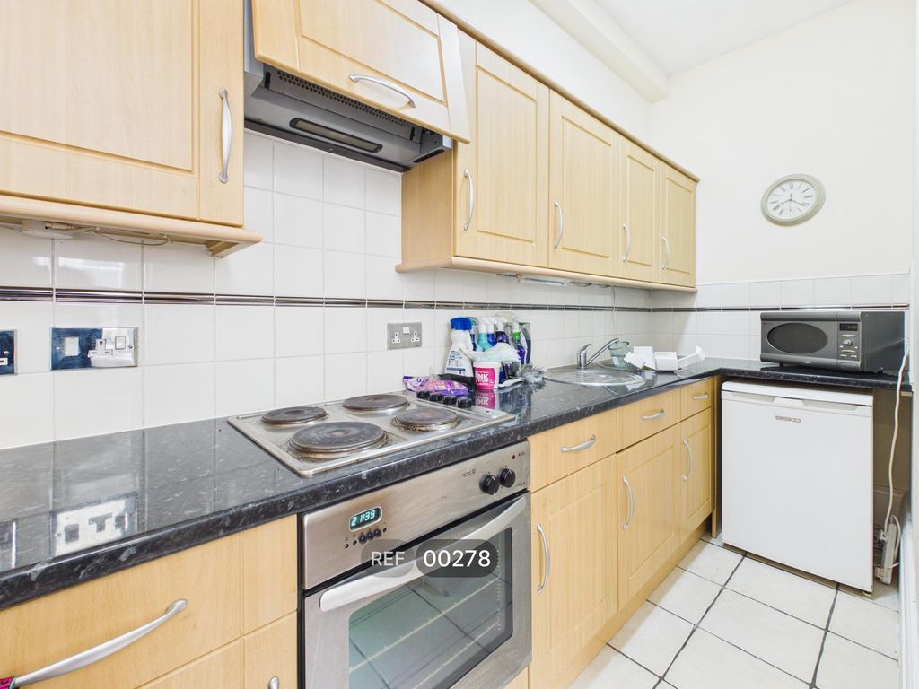 Property photo 1 of 17 Kitchen/Living Area