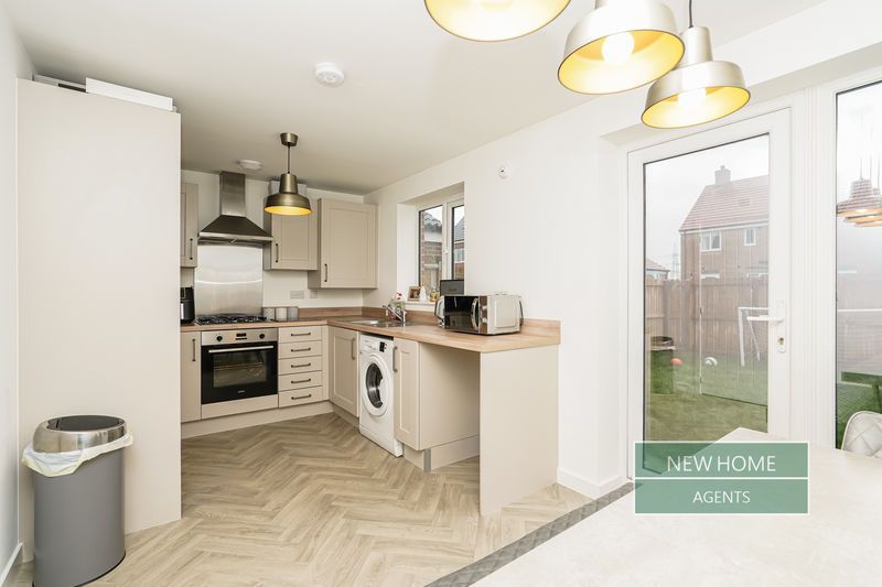 Property photo 2 of 18 Photo 9