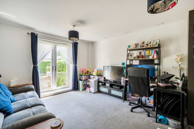 Property photo 2 of 10