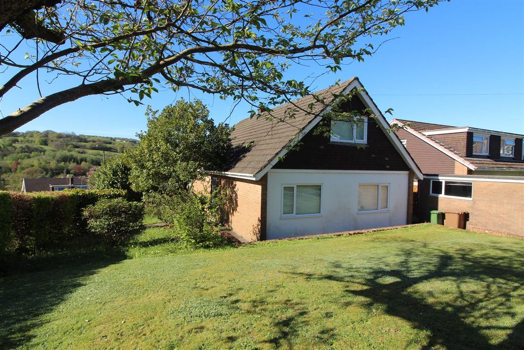 Property photo 1 of 31 Outside