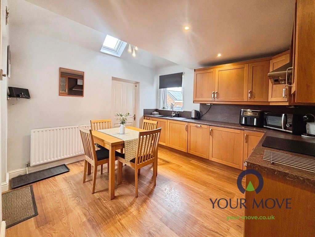 Property photo 3 of 19 Pbox-Img.Jpg