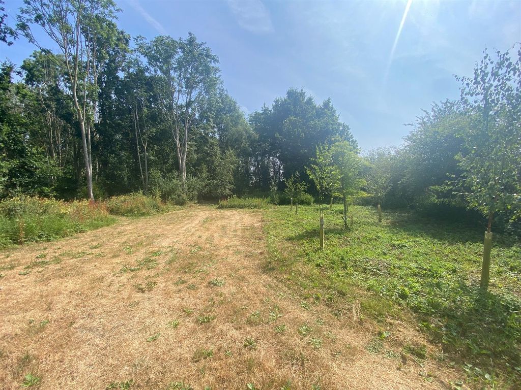 Property photo 2 of 4 Pic 2.Jpg
