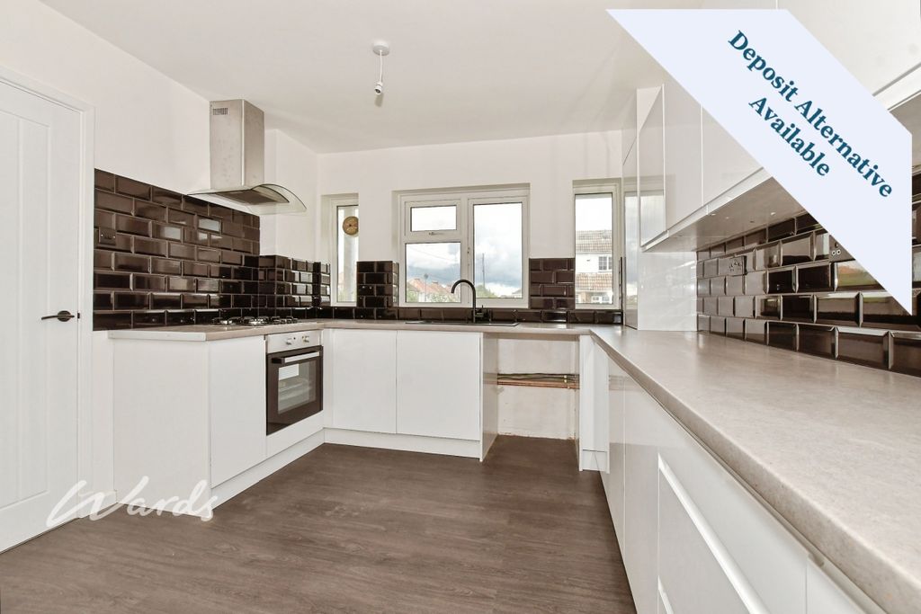 Property photo 2 of 13 4506045d-901H159R...