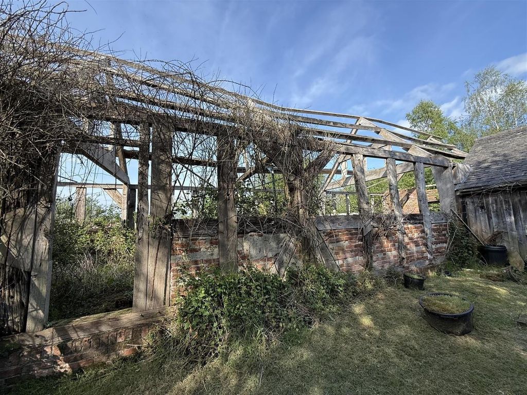 Property photo 2 of 21 The Barns