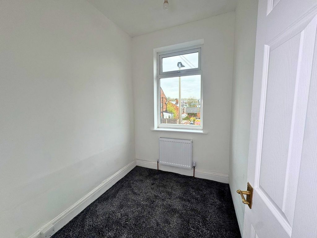 Additional image 10 of 3 bed semi-detached house to rentWigan WN1