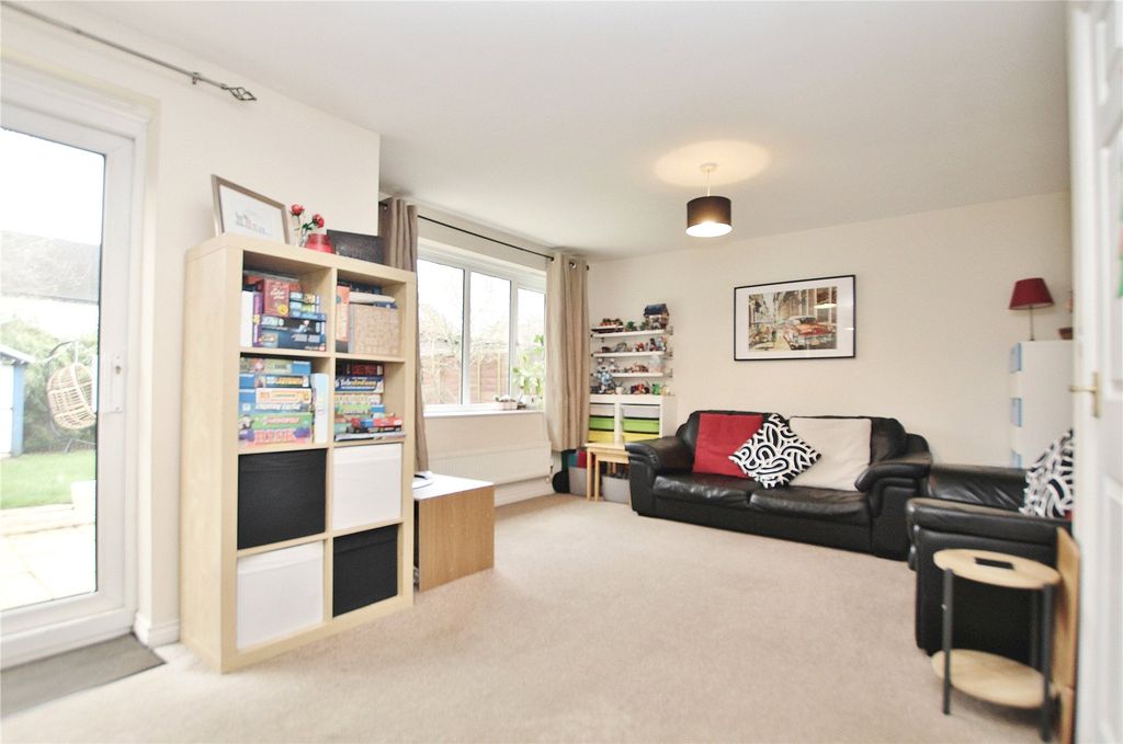 Property photo 2 of 21 Picture No. 30