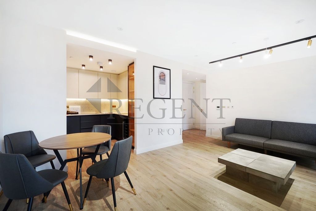 Property photo 3 of 9 Open Plan