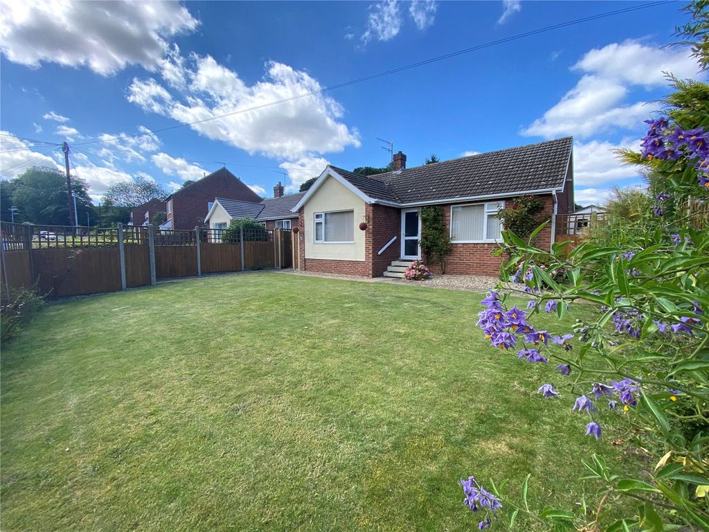 Property photo 1 of 8 Picture No. 25