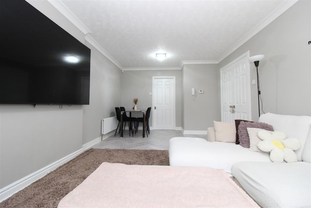 Property photo 3 of 15 Img_5578.Jpeg