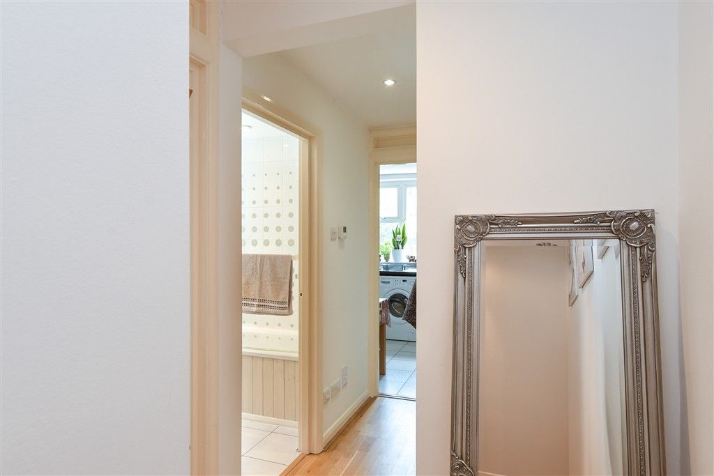 Property photo 2 of 12 Hallway