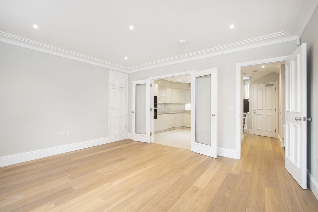 Property photo 2 of 9 Hans Road 57E - Rec2