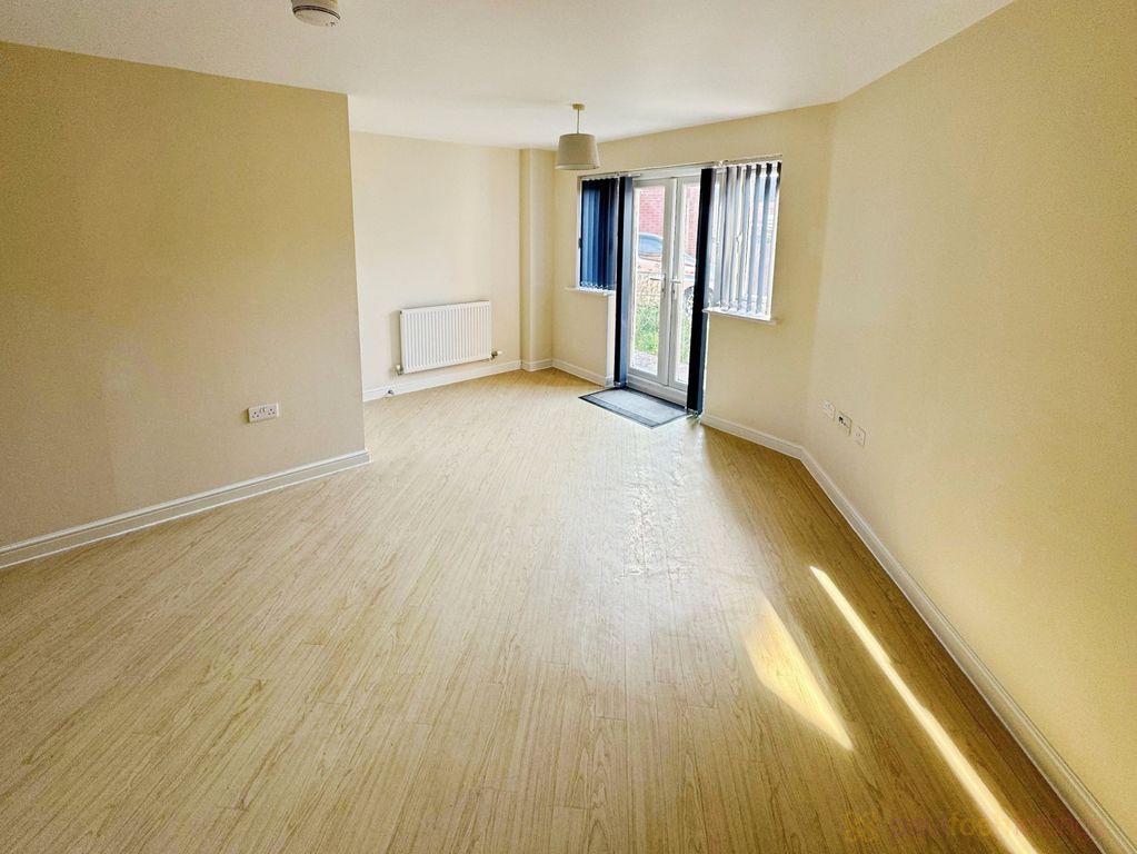 Property photo 3 of 6 407d268B-Img-20250501-Wa0007