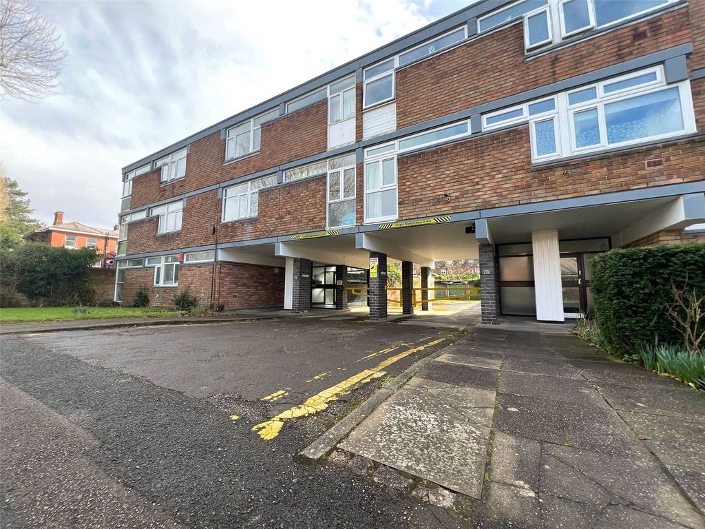 Property photo 1 of 13 Front