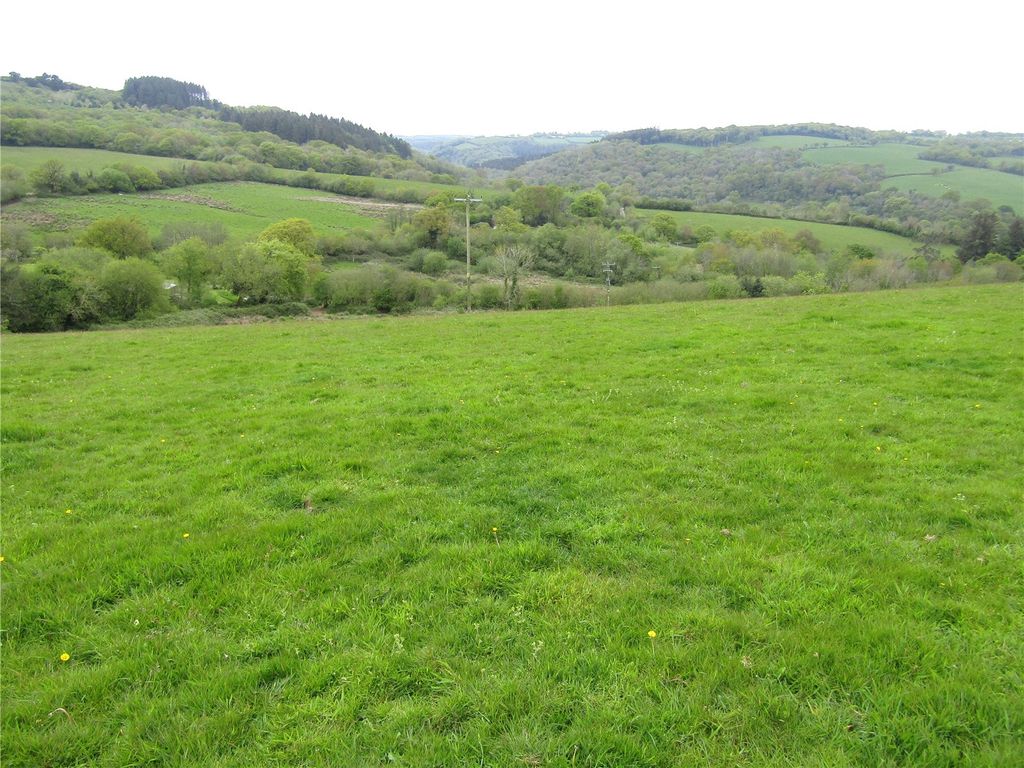 Property photo 1 of 14 Picture No. 01