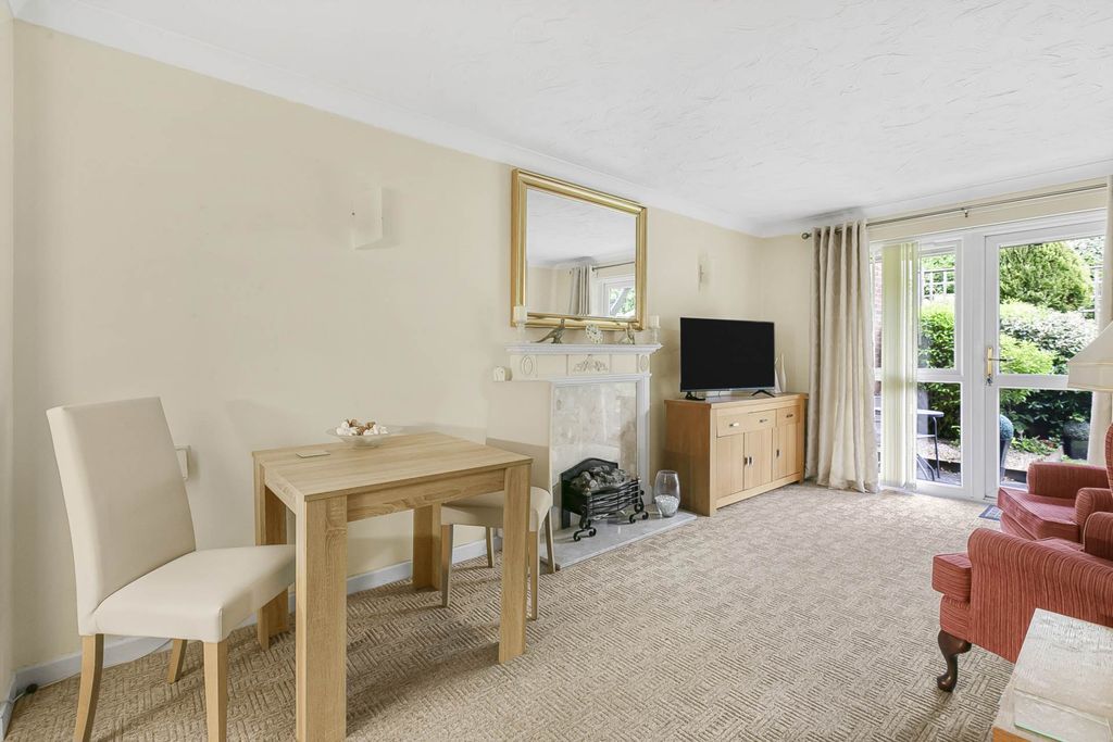Property photo 2 of 13
