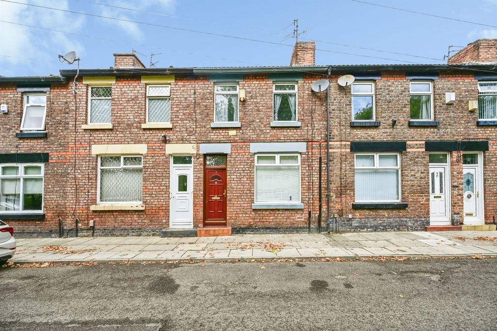 Property photo 1 of 11