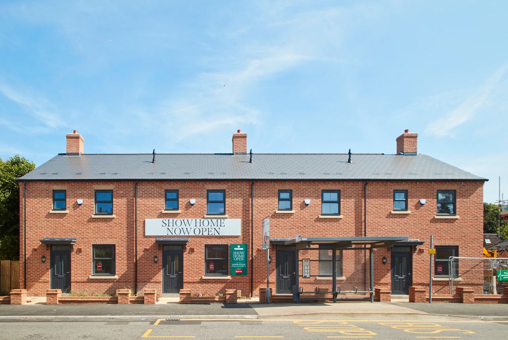 Property photo 2 of 14