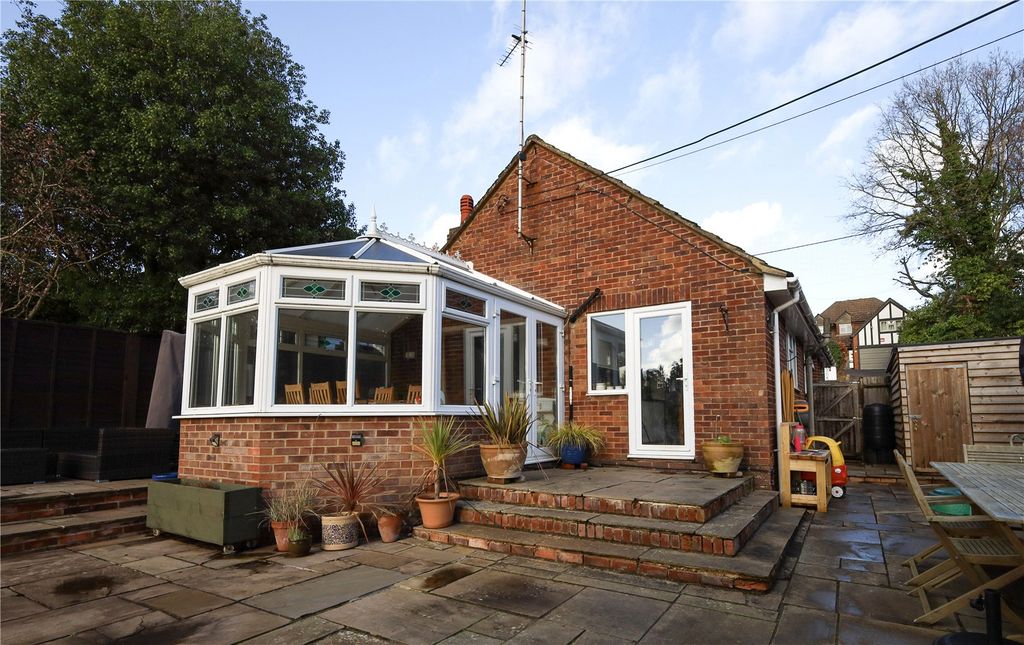 Property photo 1 of 11 Picture No. 18