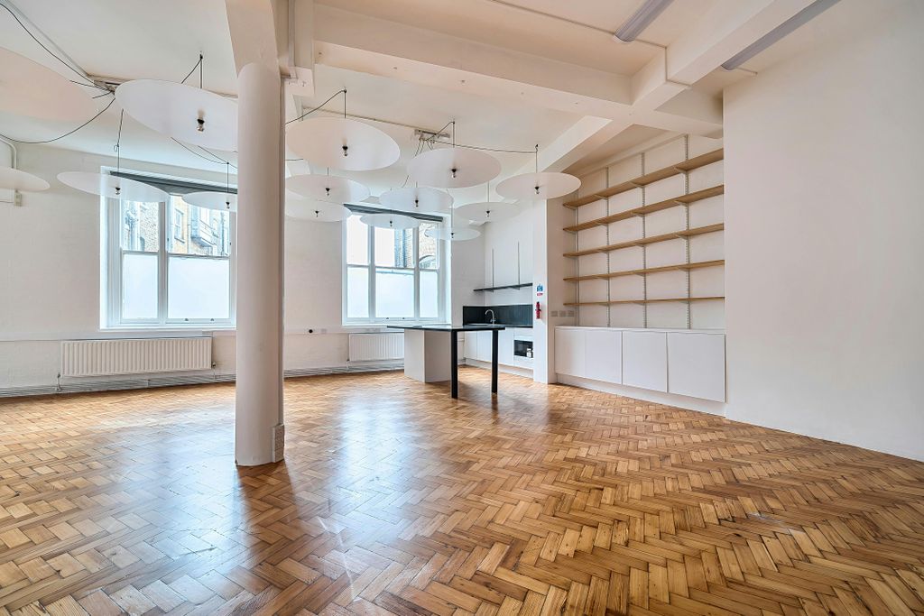 Property photo 3 of 18 1420751-5-69A6Fbd30d79c.Jpg