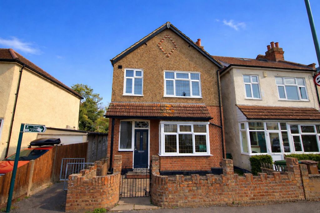 Property photo 1 of 17 Front.Jpg