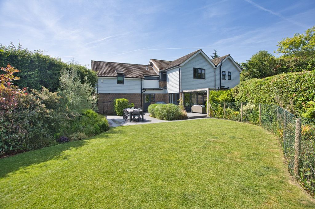 Property photo 3 of 34 Picture No. 36