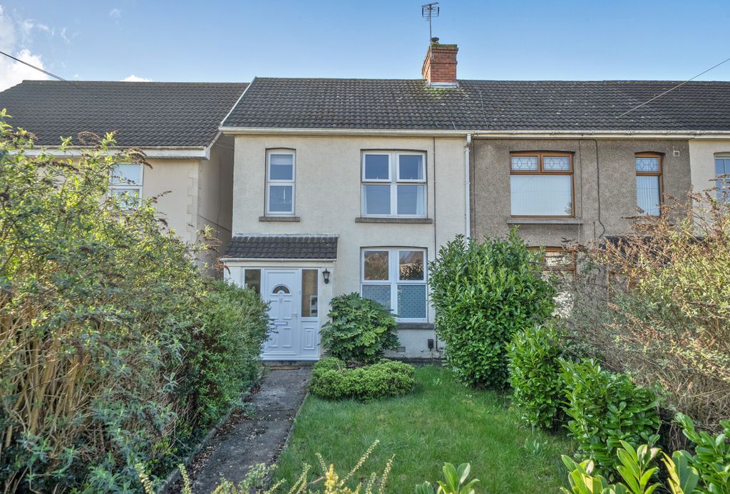 Property photo 1 of 22 1417991-1-69A8017...