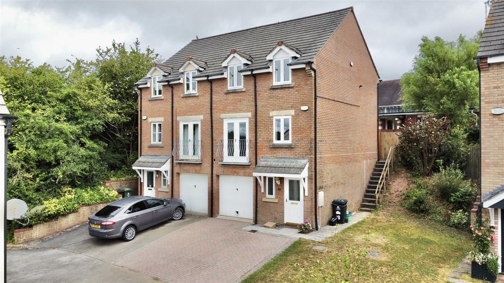 Property photo 1 of 19 Dji_Fly_20250717_110514_905_1752748256459_Photo_Op