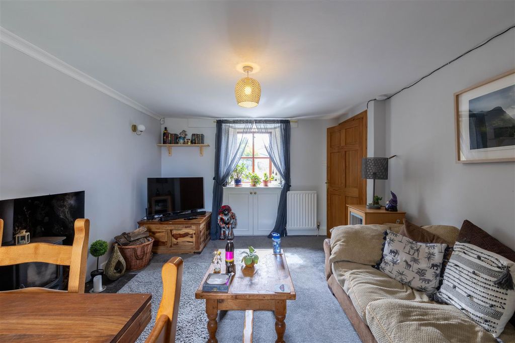 Property photo 2 of 22 Ashgrove, Quarry Road, Newton Of Pitcairns-32.Jpg