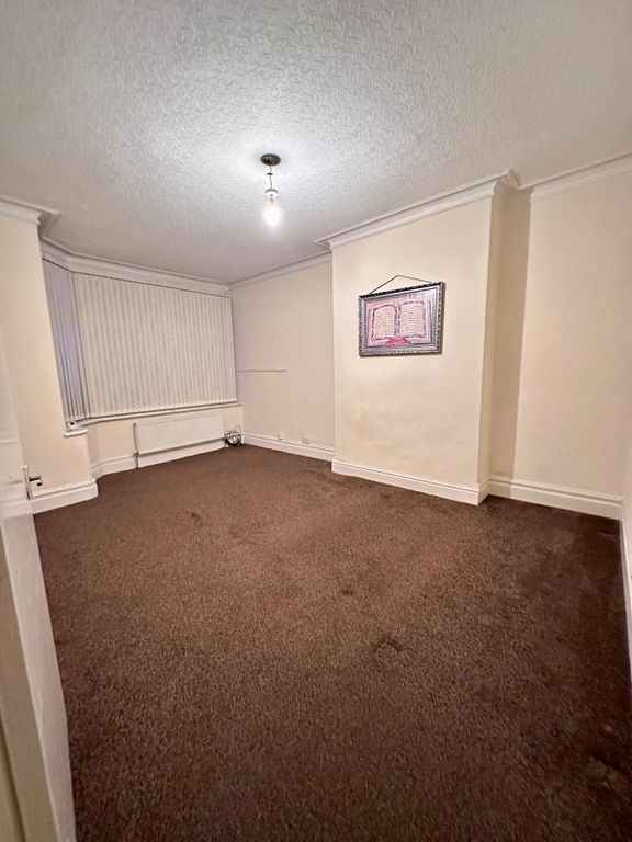 Property photo 2 of 47