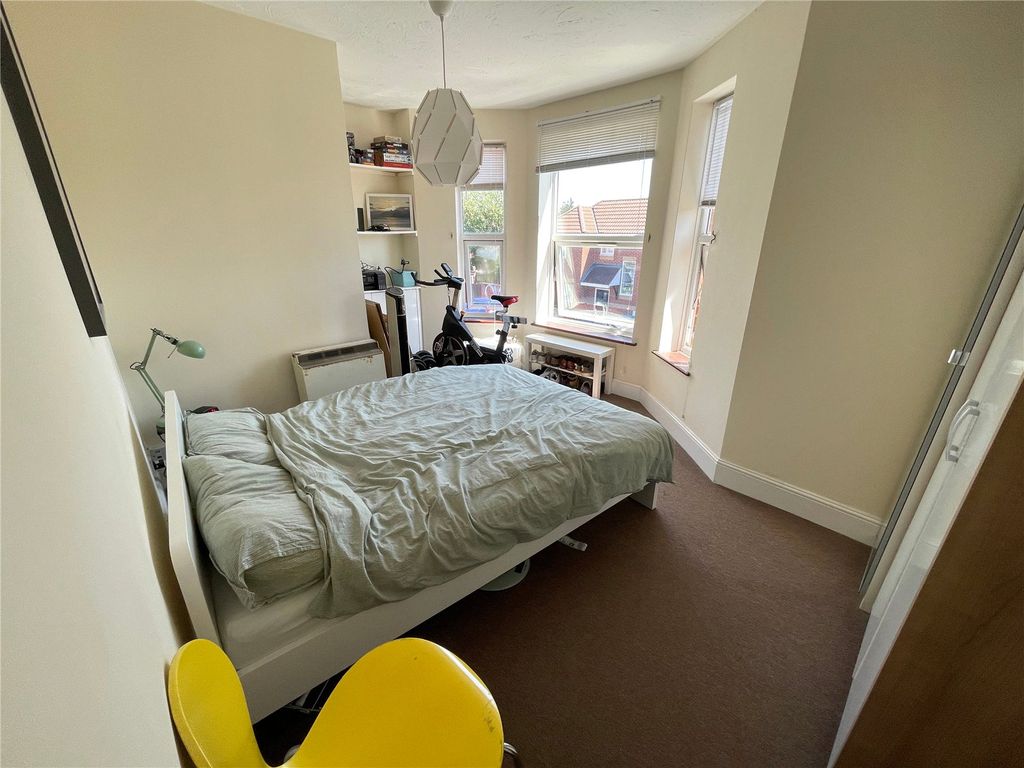 Property photo 2 of 6 Picture No. 02
