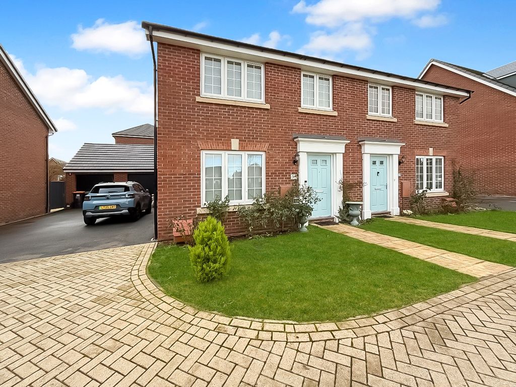 Property photo 1 of 17 4862940