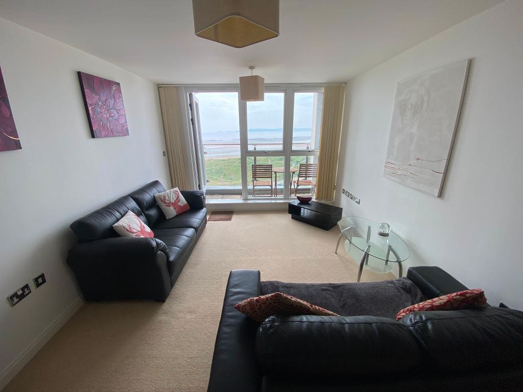 Property photo 3 of 12